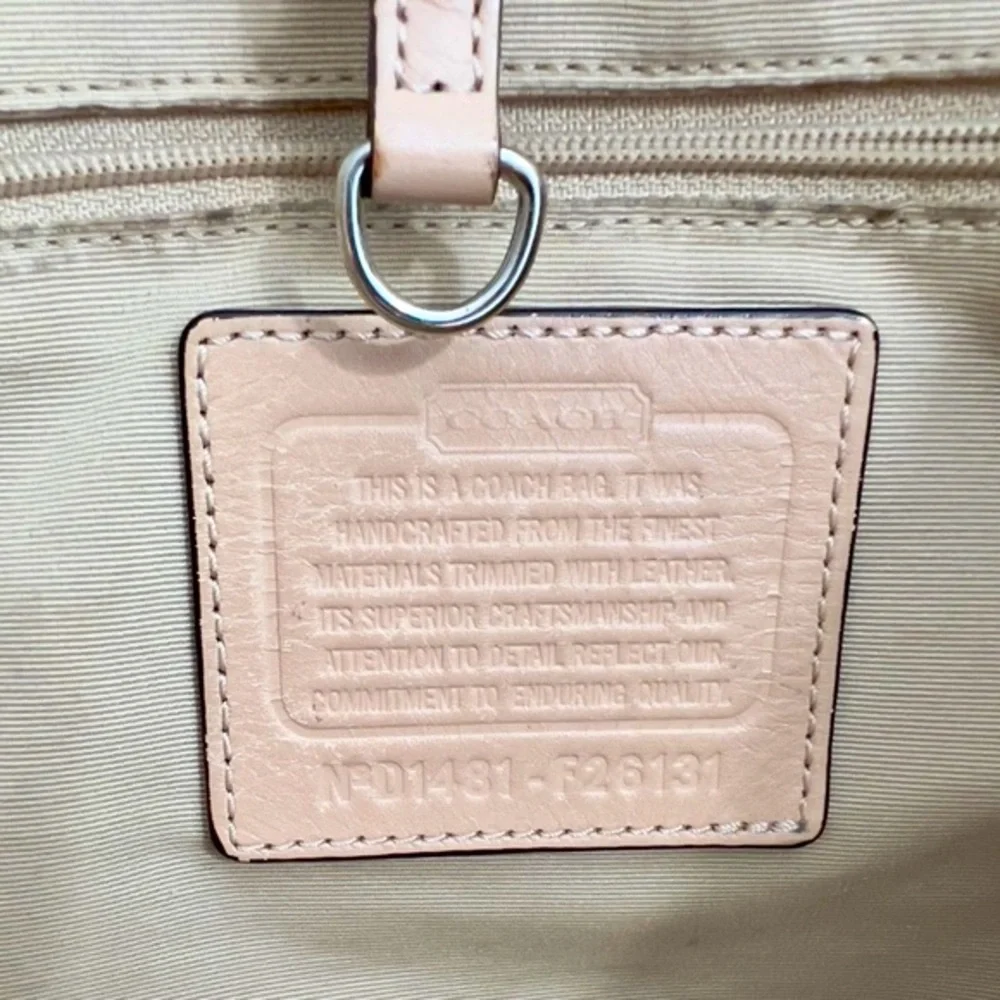 Coach Devin bag - Picture 4 of 13